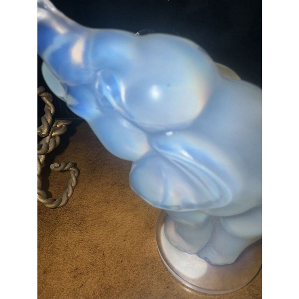 Vintage SABINO French 1930's Stylized Elephant Opalescent Art Deco Glass Statue - Picture 9 of 13